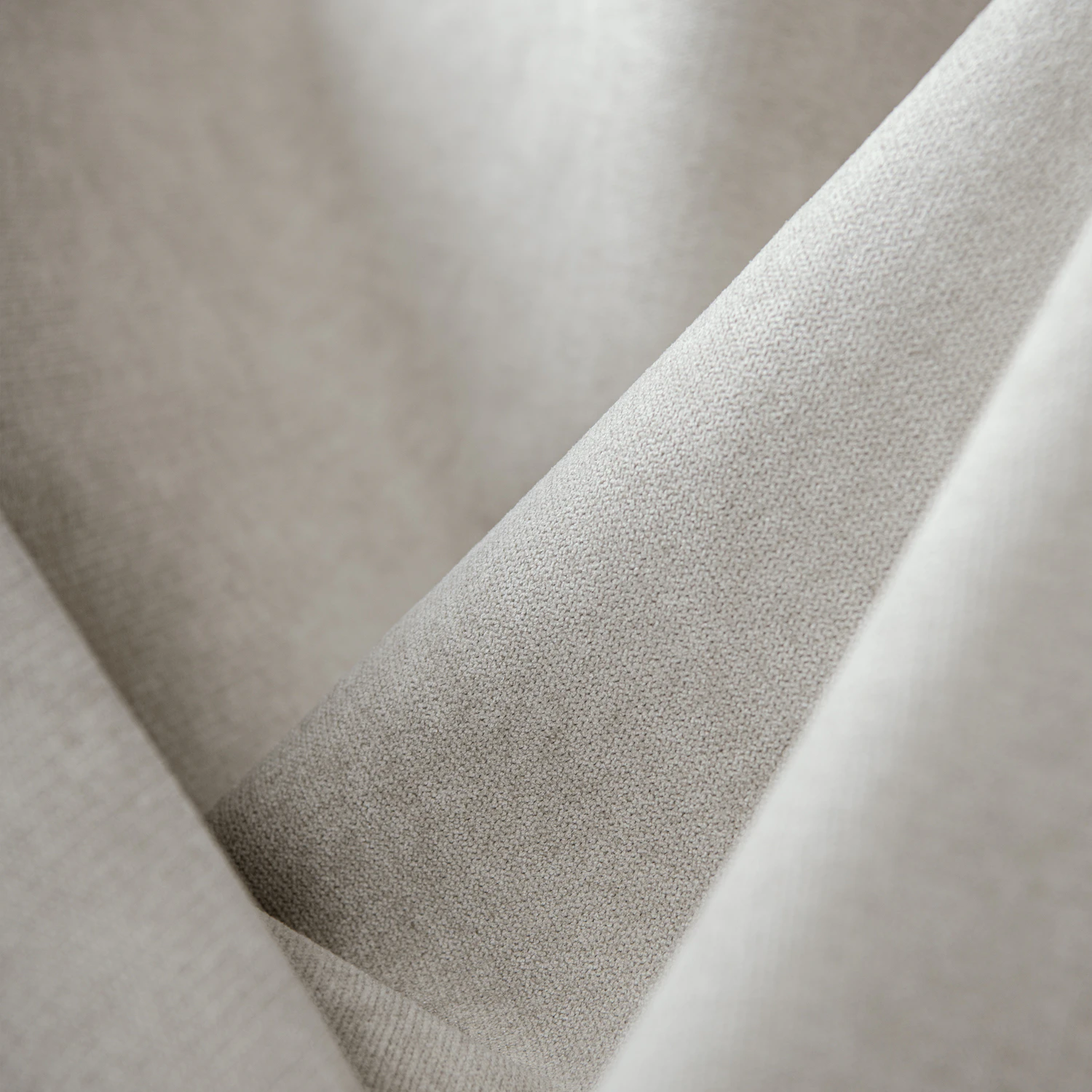 Fabric Sample Moon white fra Decotique | RoyalDesign.dk