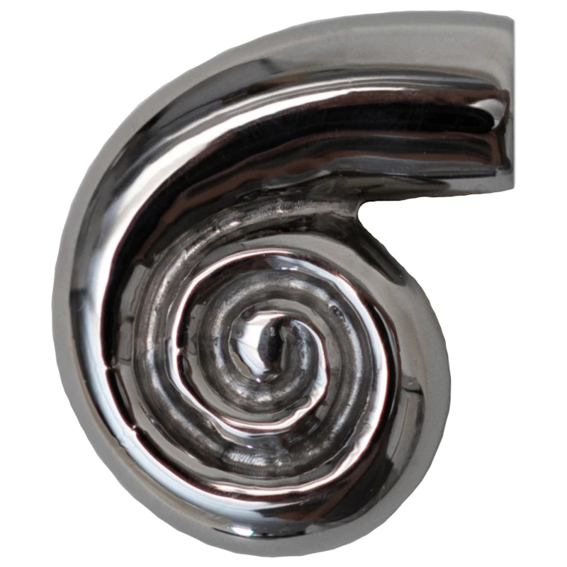 Noelle Knop, Titanium