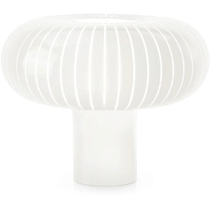 Teresa Bordlampe, Hvid