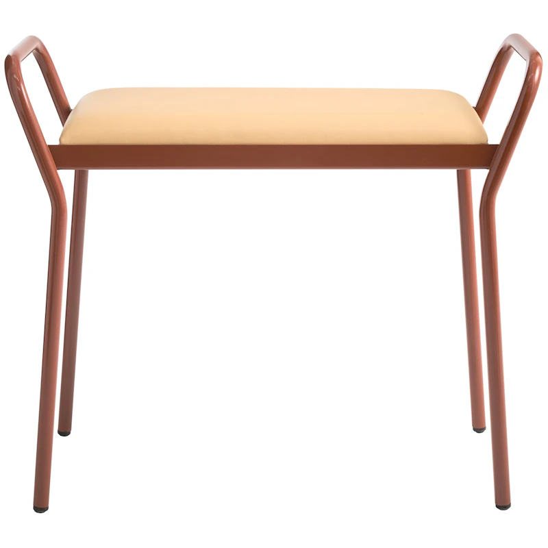 Anyone Taburet, Cinnamon