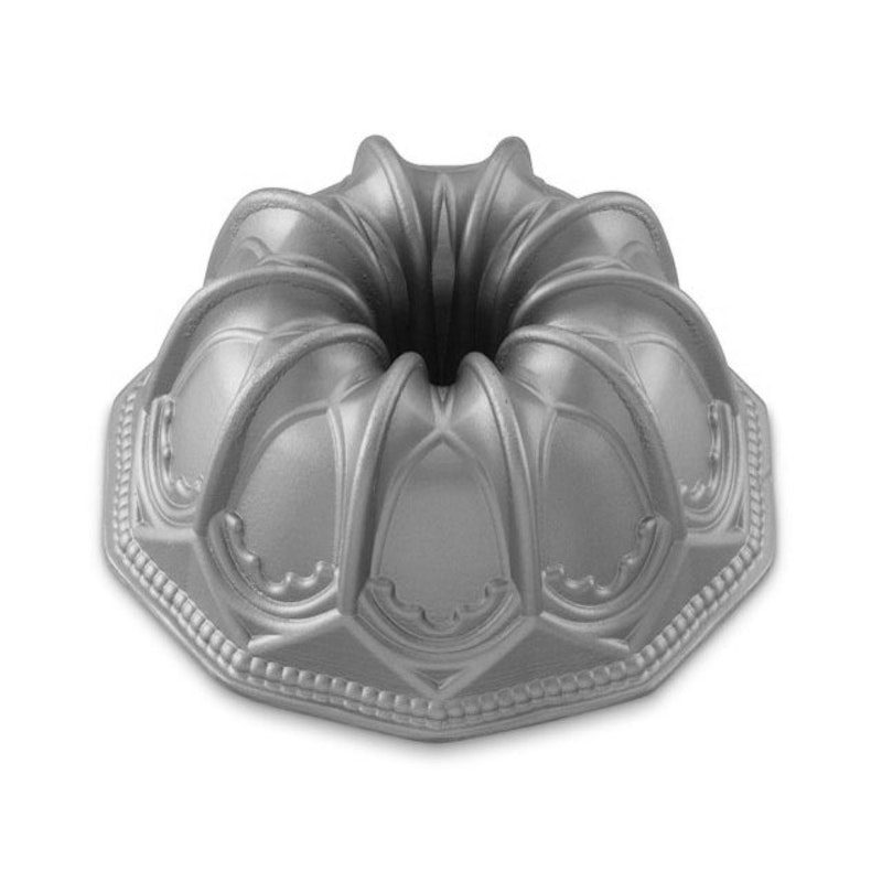 Nordic Ware Vaulted Bundt Bageform