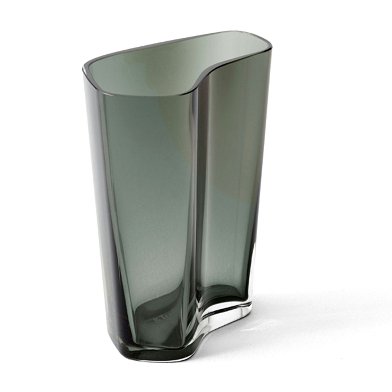 &Tradition Collect Sc35 Vase H24 Cm - Vaser H&aring;ndbl&aelig;st Glas Smoke - 133188A094