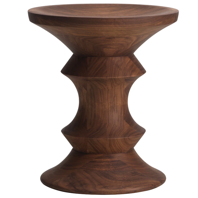 Eames Taburet Model C, Valnød
